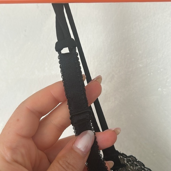 Wacoal ‘Embrace Lace’ Chemise medium black white sheer slip - Picture 10 of 10